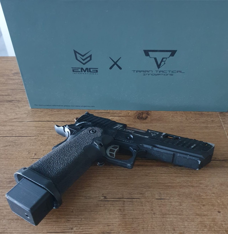 Image 1 pour TTI 2011 Pit Viper EMG met special TTI baseplate