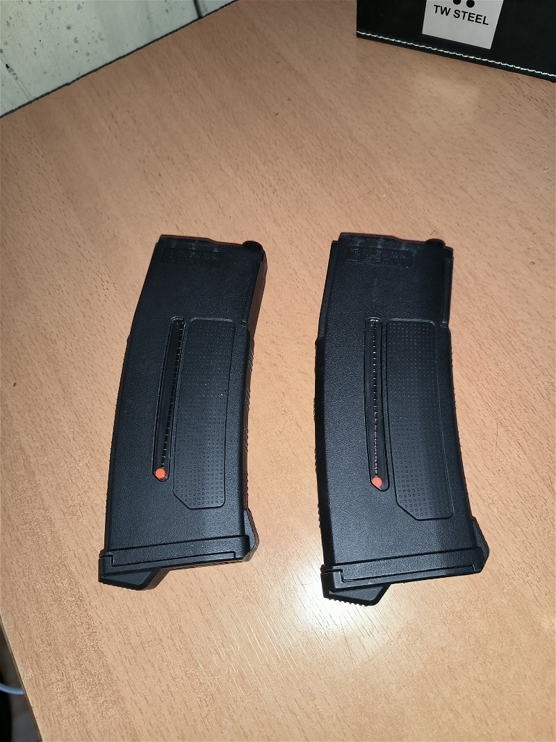 Image 1 for 2 Epm mags van 250 round