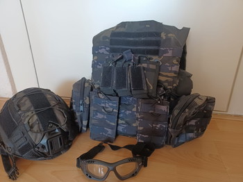 Image 2 for Plate carrier met passende helm +bril