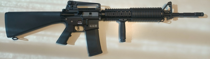 Image 1 for Specna Arms edge hal etu M16A4 aeg met 4 magazijnen