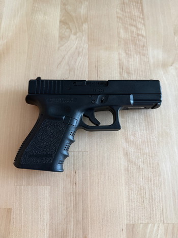 Imagen 3 de Umarex Glock 19 + 2 mags