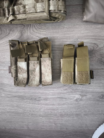 Imagen 4 de Airsoft A-Tacs au / Vest / Tshirt / Pouches