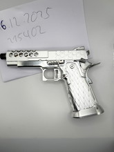 Afbeelding van ! X-MAS Sale ! High End Tokyo Marui Hi-Capa 4.3 Custom-Build