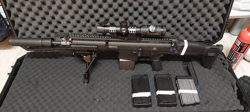 Image 1 for VFC SCAR-H GBB + 4 Lekvrij magazijnen