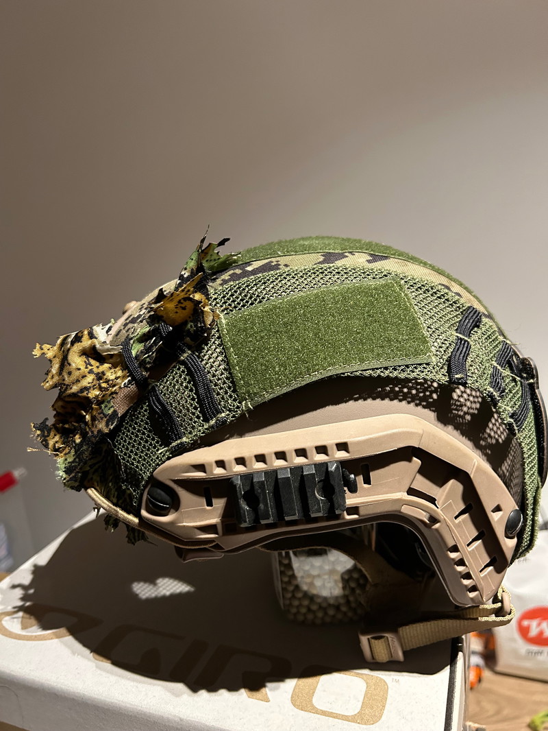 Image 1 pour Airsoft helm + extras