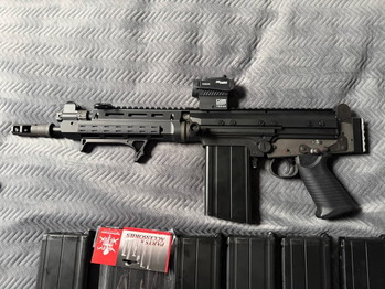 Image 4 for VFC FAL OSW GBB + 7 Mags + NPAS