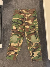 Imagen para Invader Gear Predator Combat Pants - Woodland