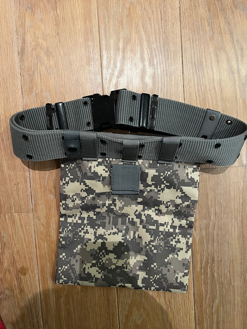 Afbeelding 1 van Dump pouch digital + Combat Belt Nylon Foliage