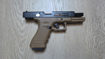 Image 2 for Glock 17 Gen.3 Gas Blowback by Army Armament