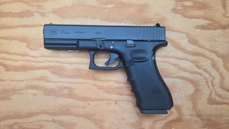 Imagen 1 de Glock 17 Gen4 CO2 Blowback by Cybergun & KWC