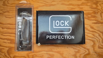 Imagen 3 de Glock 17 Gen4 CO2 Blowback by Cybergun & KWC
