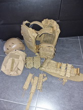 Bild für Plate carrier+helm+battlebelt