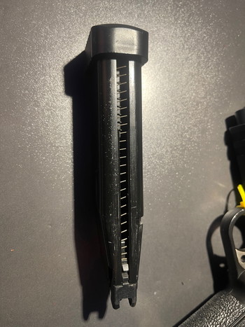 Image 4 pour Hi-Capa 3.8 Force Velociraptor  Met 1 mag