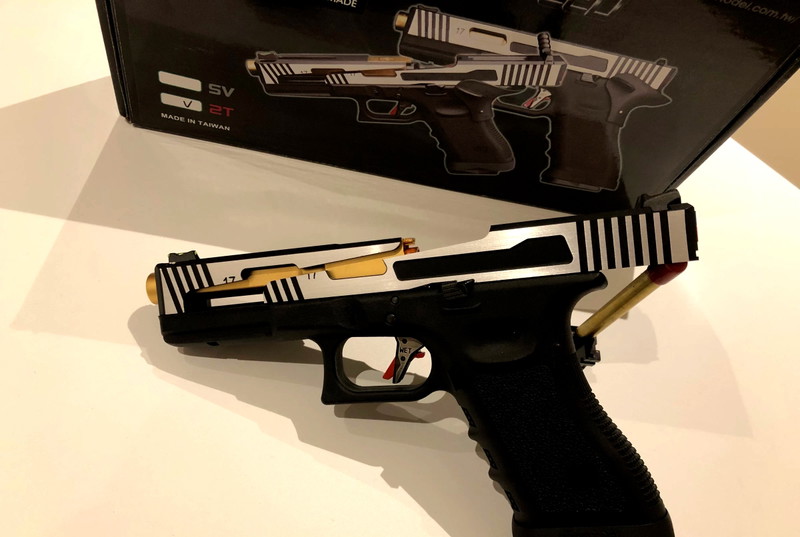 Image 1 for WE Tech Glock 17. Hi-Speed Custom