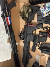 Image pour Complete airsoft set , H&K 416 A5 , Glock 17 Gen4  en Shotgun M56DL