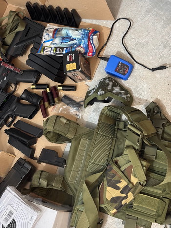Image 3 pour Complete airsoft set , H&K 416 A5 , Glock 17 Gen4  en Shotgun M56DL