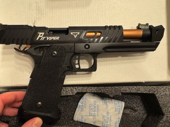 Image 4 pour Army Armament TTI Pit Viper (R601) HiCapa GBB CNC Taran Tactical Innovations John Wick 4