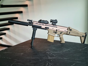 Bild für Zeer nette Scar-H Tan AEG