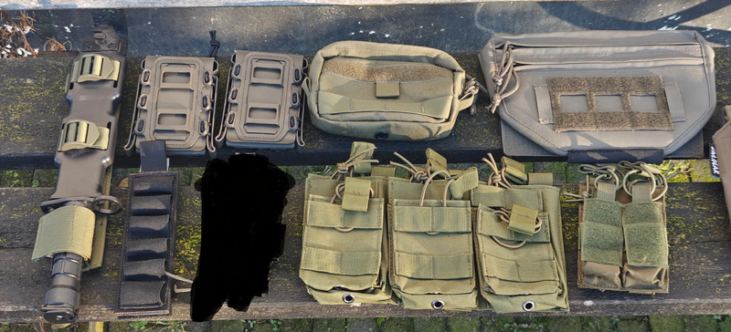 Image 1 pour Diverse MOLLE pouches+accesoires