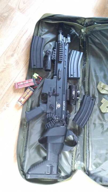 Afbeelding 2 van Compleet beginners lot inclusief FN SCAR AEG