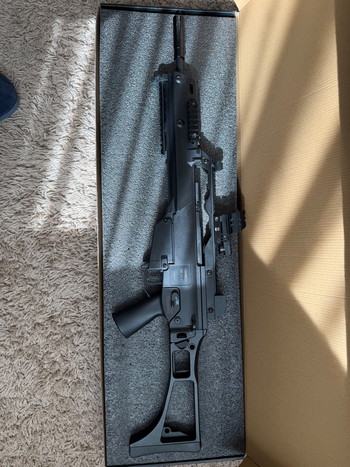 Imagen 2 de SSR63 A1 met 4 extra laders, 2 batterijen en red dot