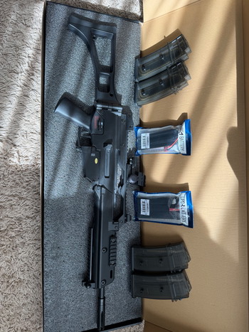 Bild 3 für SSR63 A1 met 4 extra laders, 2 batterijen en red dot