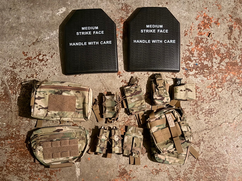 Image 1 for Assortiment van Warrior Assault Systems pouches