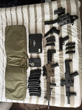 Bild für Complete airsoft set Krytac Trident + sidearms Glock en SSP1