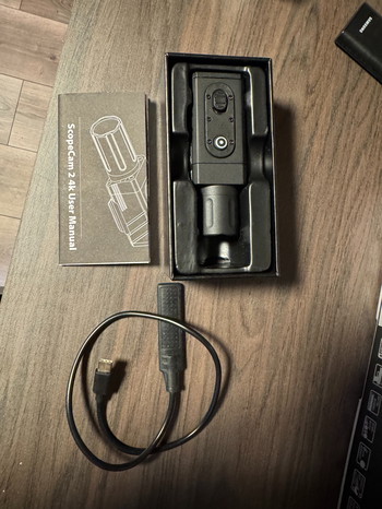 Imagen 3 de Runcam scope cam 2 25mm 4k met 256gb microsd. Compleet in doos met trigger adapter.