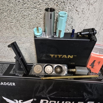 Image 7 for M904 double eagle full upgrade + 7 chargeurs + pièces