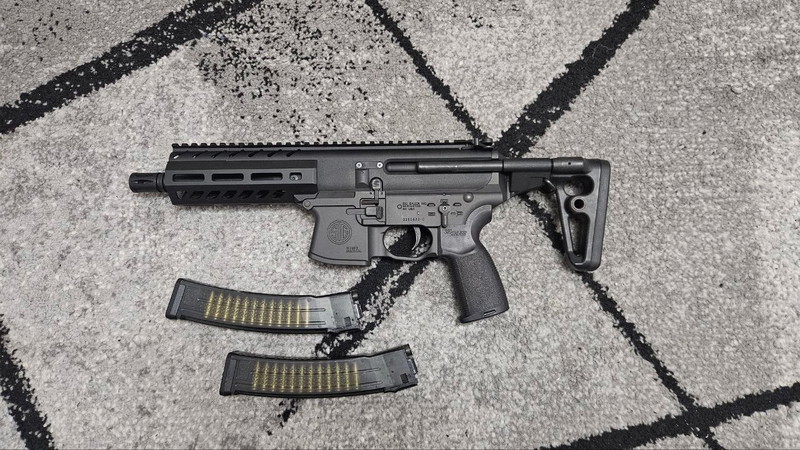 Image 1 pour VFC Sig MPX AEG