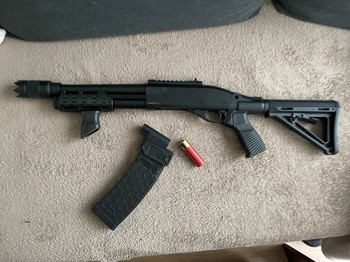 Image 2 pour Golden Eagle m870 gas pump shotgun + tracer unit + m4 adapter en midcap