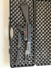 Image for MP5 met twee hicapa magazijnen + flashlight