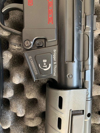 Image 2 pour MP5 met twee hicapa magazijnen + flashlight