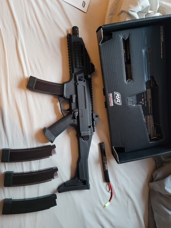 Afbeelding 2 van ASG Scorpion 3 A1 + 3 mags + accu