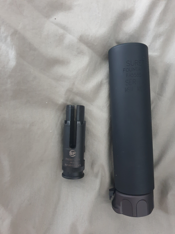 Afbeelding 3 van Angry gun, SureFire 5.56 socom dummy supressor + tracer unit