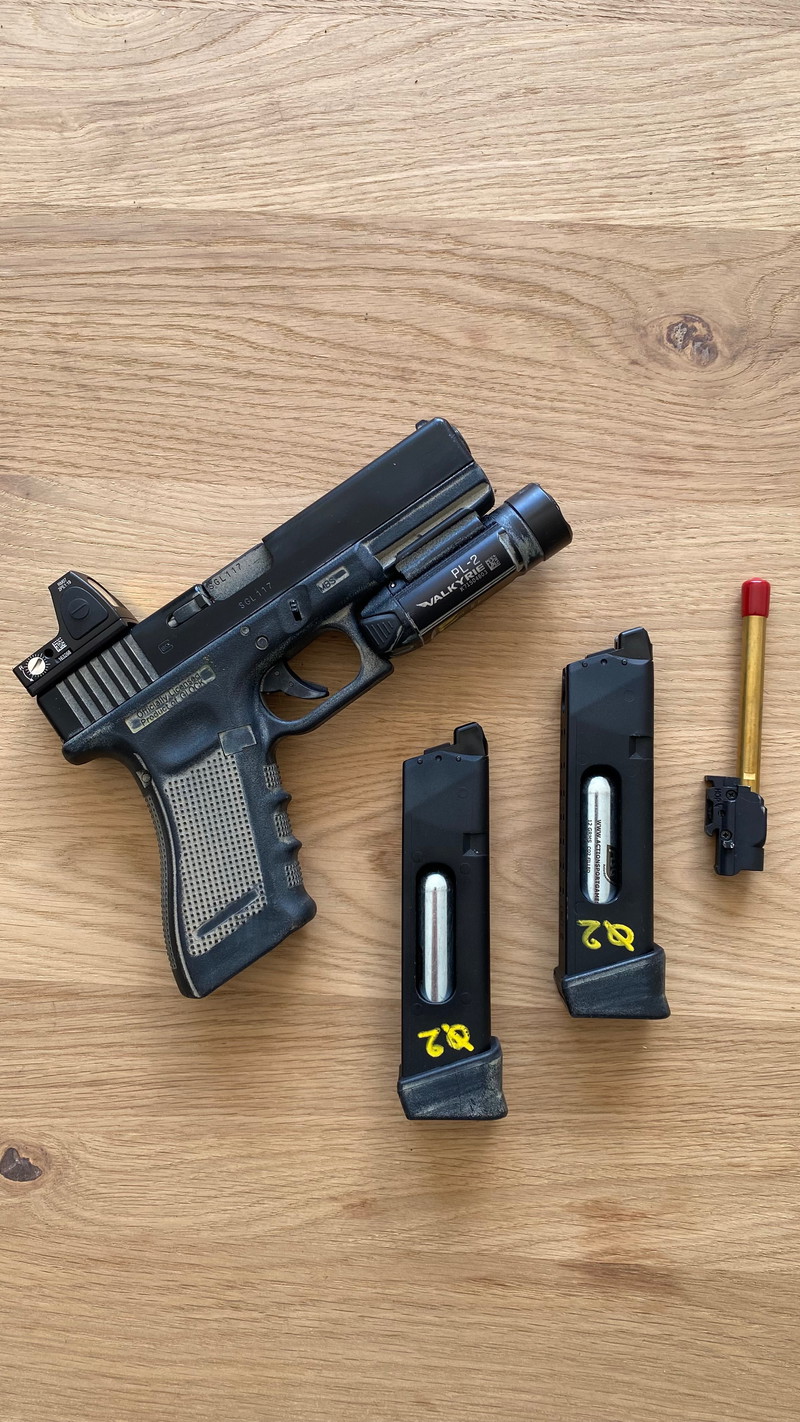 Image 1 for Glock upgraded met olight en trmr