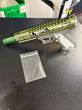 Image pour Custom AAP-01 Dr Doom style