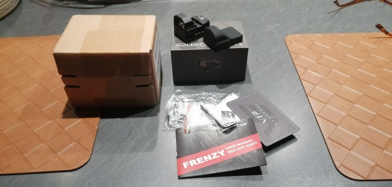 Bild 1 für vector optics frenzy green dot