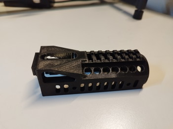 Image 2 for 3d printed Zenitco b11 railed ak handguard