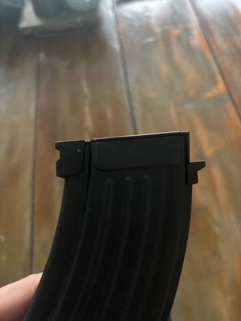 Image 3 pour 170r Mid-cap AK47 magazine (Fuxing)