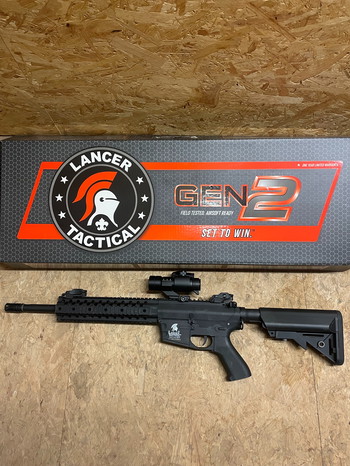 Afbeelding 2 van Lancer Tactical 12 GEN2 M4