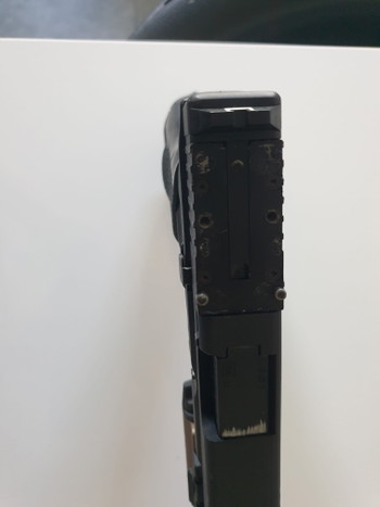 Afbeelding 7 van glock 45 mos GHK plus streamlight x300 en safariland holster (replica).