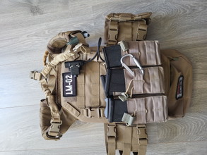 Imagen para Zgan tan vest