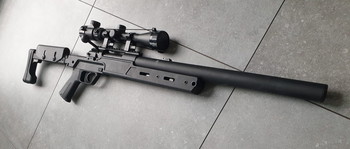 Imagen 3 de Archwick &T SPR-300 Blackout Airsoft + 4 mags + scope
