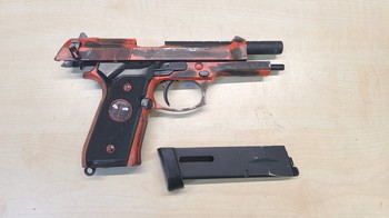 Afbeelding 2 van M9 DEADPOOL  Custom Work M9 Edition GBB M9 Full Metal