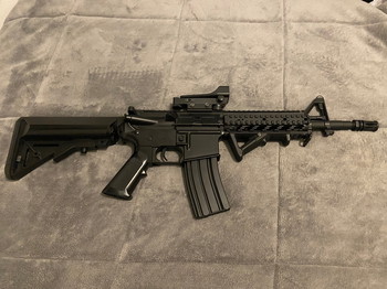 Image 2 pour M4A1 Métal/polymère avec accessoires