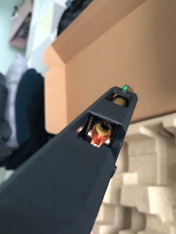 Imagen 4 de WE G-Force Glock 17 + kit Maple Leaf