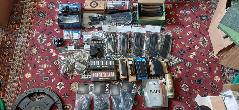 Bild 1 für Brand new Airsoft accesories, gear, battery's etc..