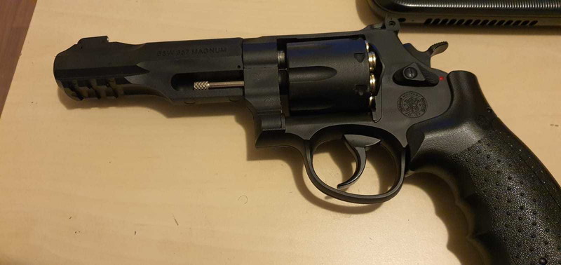 Image 1 pour Revolver Co2